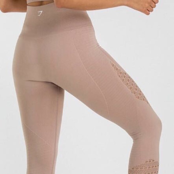 ✨SOLD Gymshark Energy Seamless Set Outfit - Picture 4 of 8